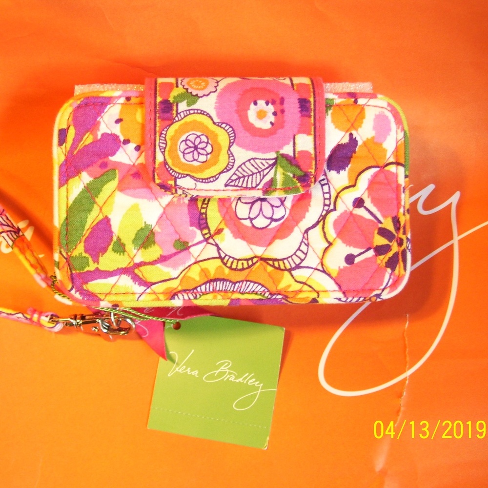 Vera Bradley Smartphone Wristlet Wallet Clementine